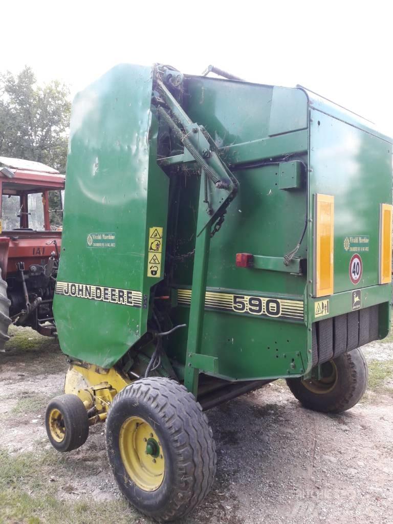 John Deere 590 Рулонные пресс-подборщики