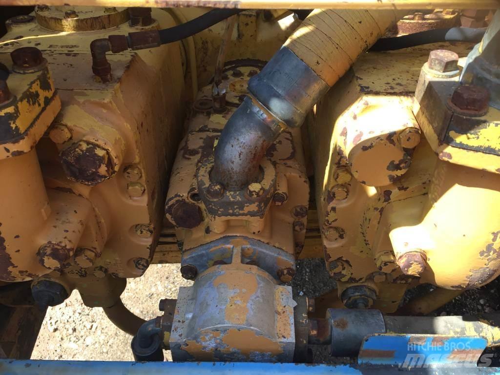 CAT 245 D ME Гусеничные экскаваторы