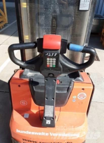 Toyota BT SWE 120L Ручные штабелёры