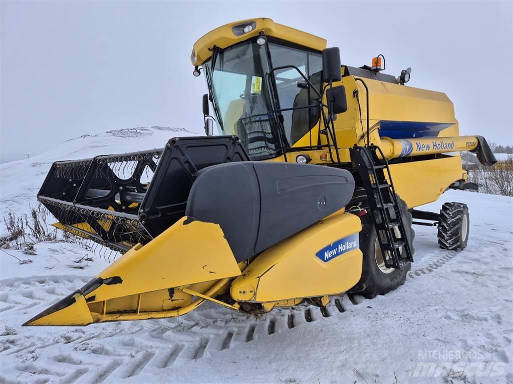 New Holland TC5050 Зерноуборочные комбайны