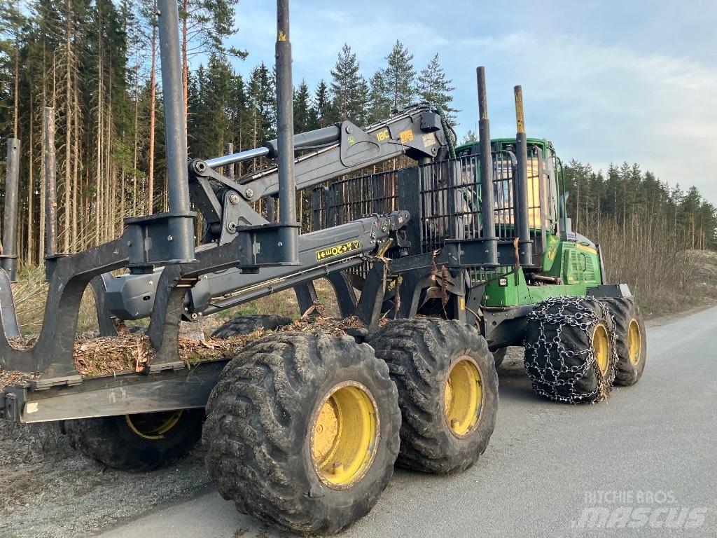 John Deere 1510G Форвардеры
