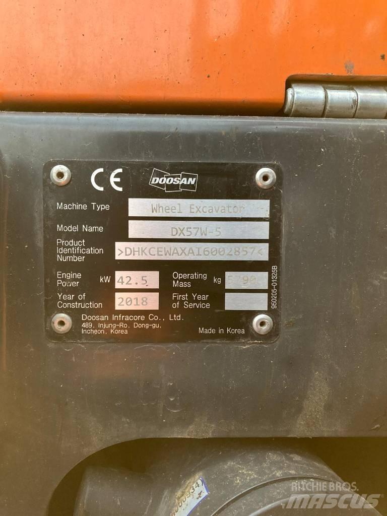 Doosan DX 57 W-5 Колёсные экскаваторы