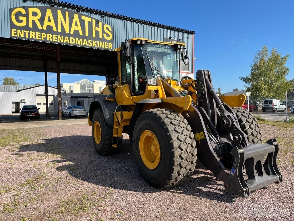 Volvo L 120 H / L120H Фронтальные погрузчики