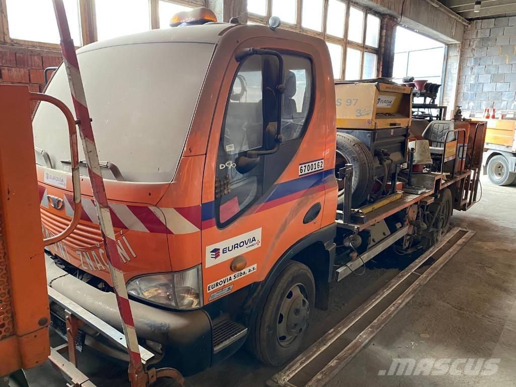 Avia D 90 L Специальные грузовики