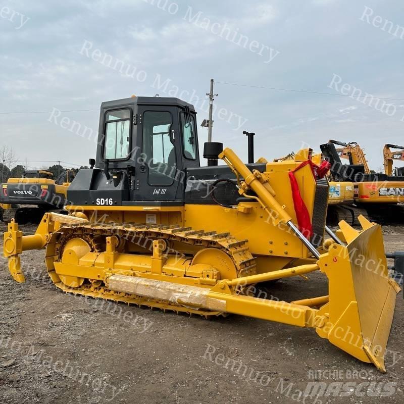 Shantui SD 16 Гусеничные бульдозеры