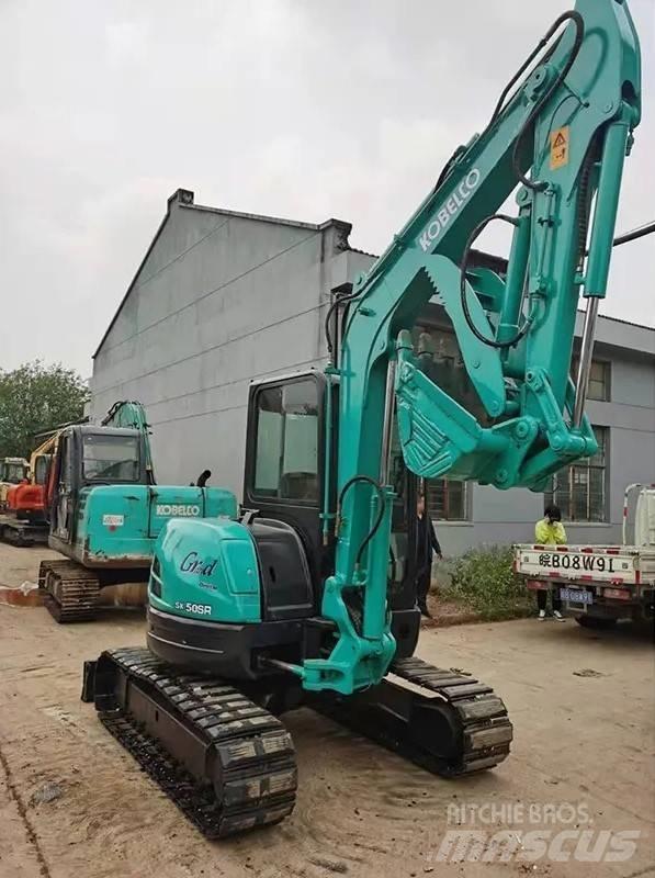Kobelco SK50SR Гусеничные экскаваторы