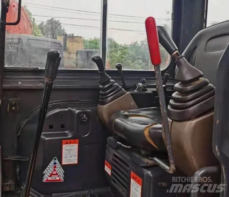 Kobelco SK50SR Гусеничные экскаваторы
