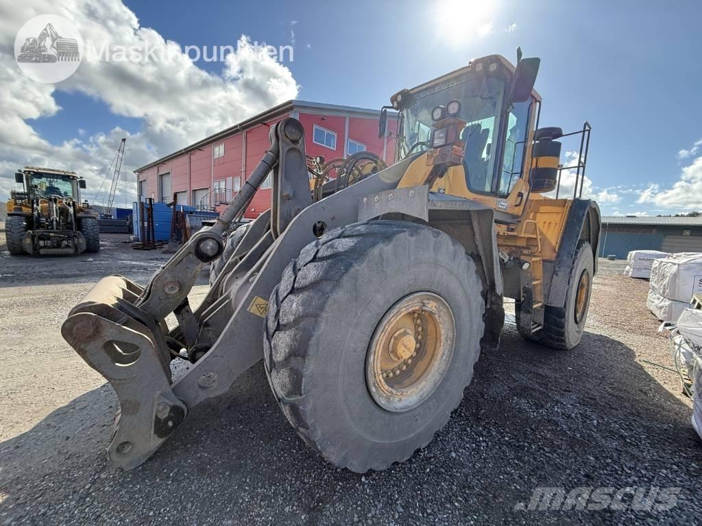 Volvo L 180 F Фронтальные погрузчики