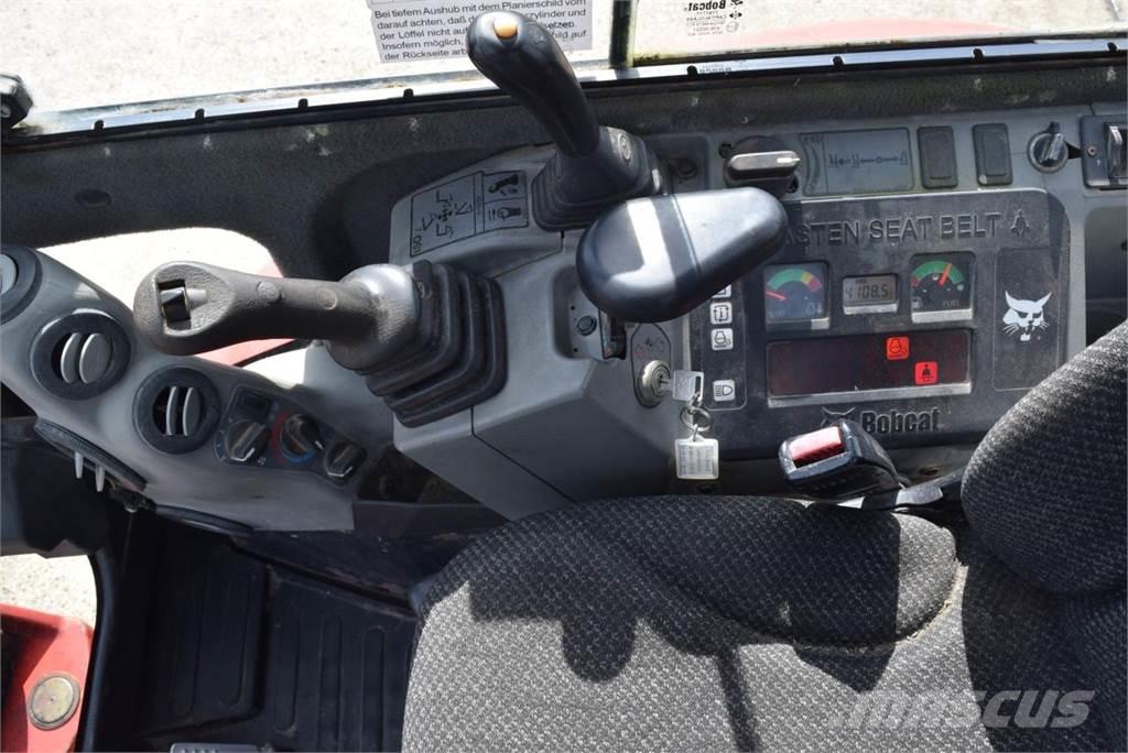 Bobcat E 26 Мини-экскаваторы