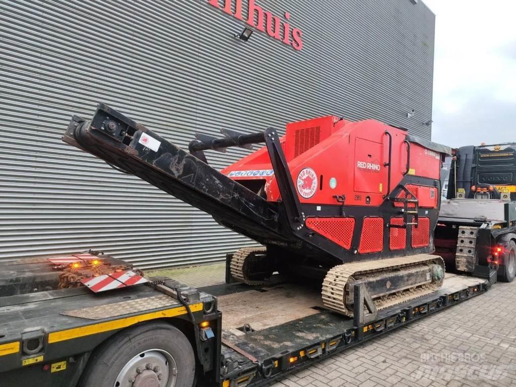 Red Rhino 7000 Мобильные дробилки