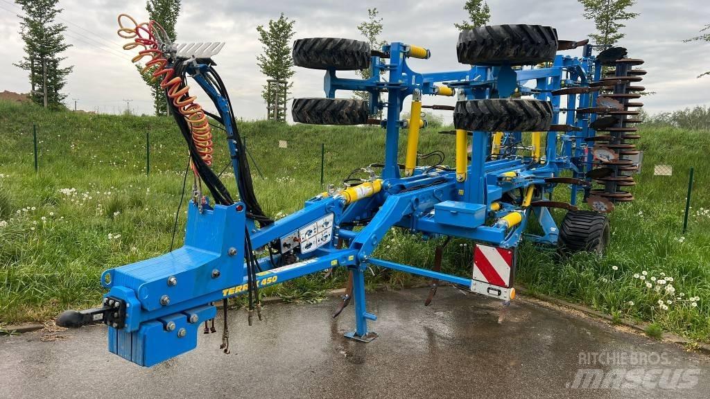 Farmet Terrix 450 PS Плуги