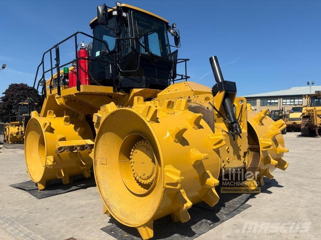 CAT 826 Уплотнители для закладки отходов