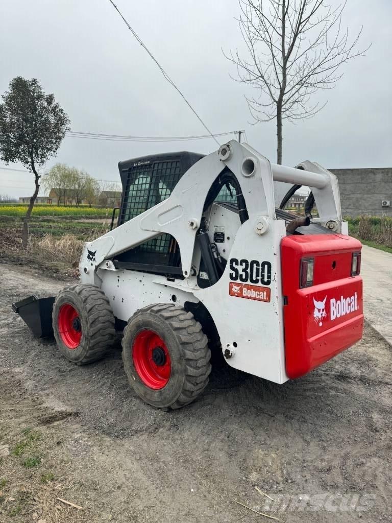 Bobcat S 300 Мини-погрузчики