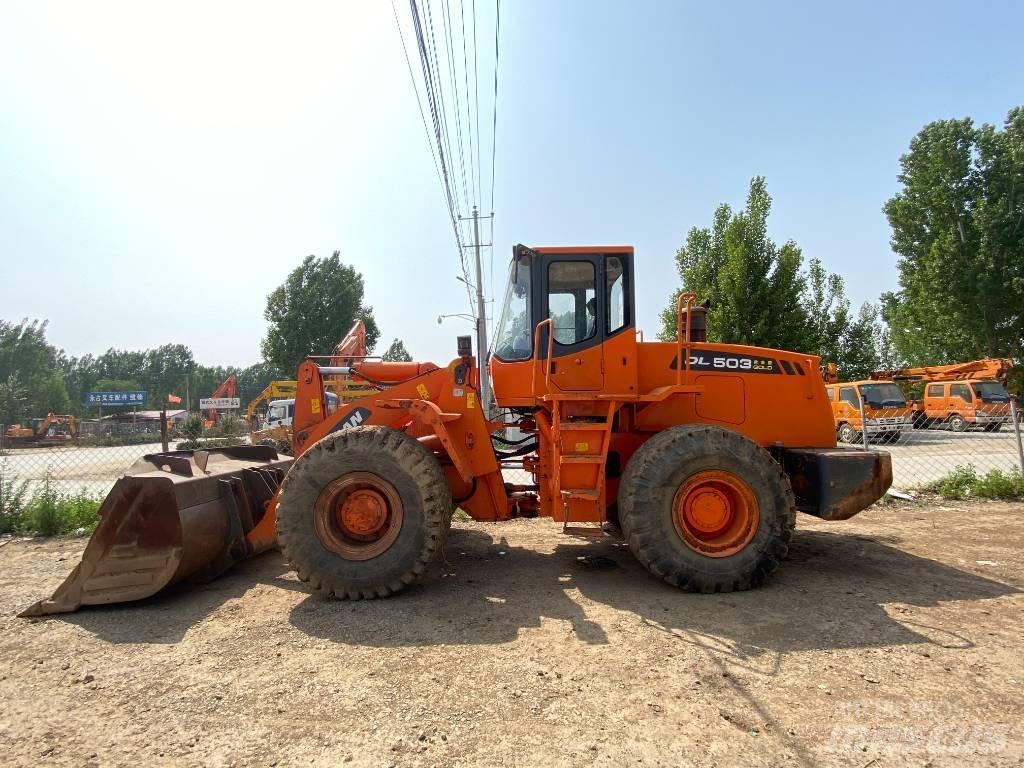 Doosan DL503 Экскаваторы-погрузчики