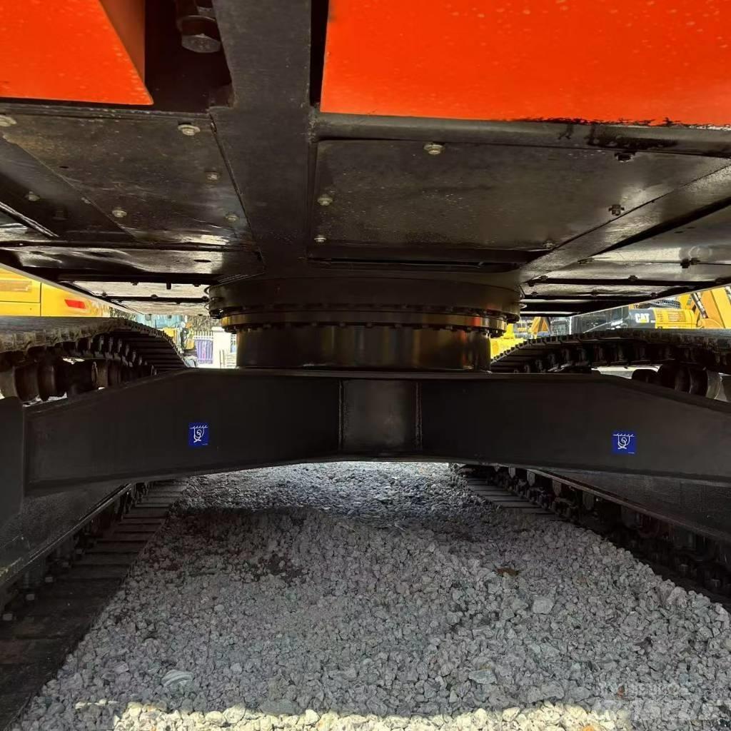 Doosan 225LC-9c Гусеничные экскаваторы