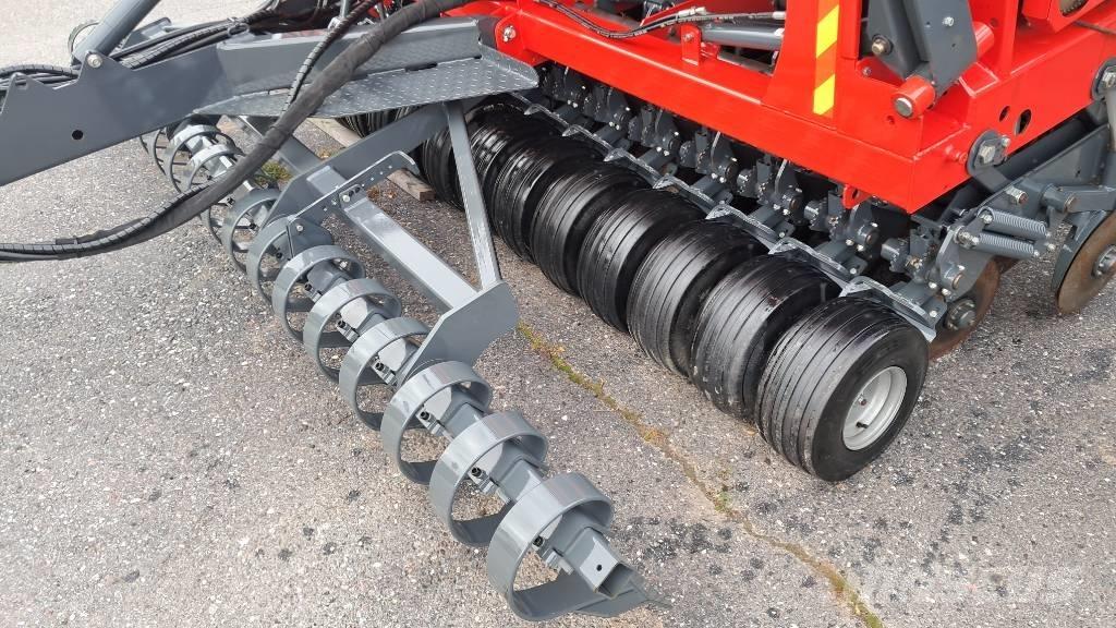 Tume Nova Combi 4000 Комбинированные сеялки