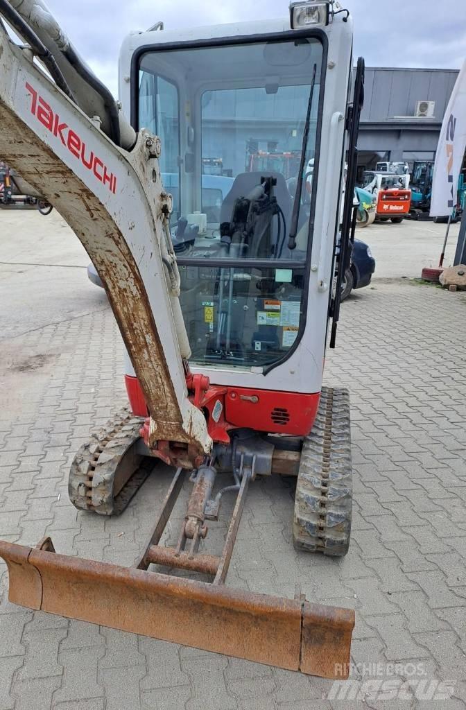 Takeuchi TB 216 Мини-экскаваторы