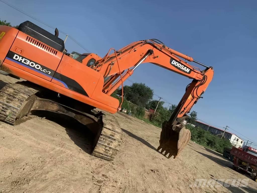 Doosan DH300 Гусеничные экскаваторы