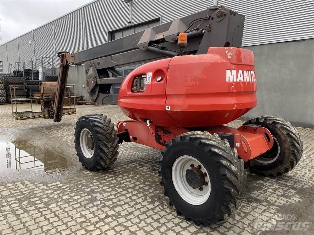 Manitou 200ATJ Коленчатые подъемники