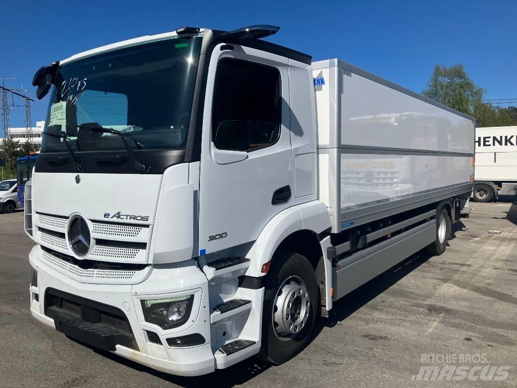  Actros E300 Грузовики-Рефрижераторы