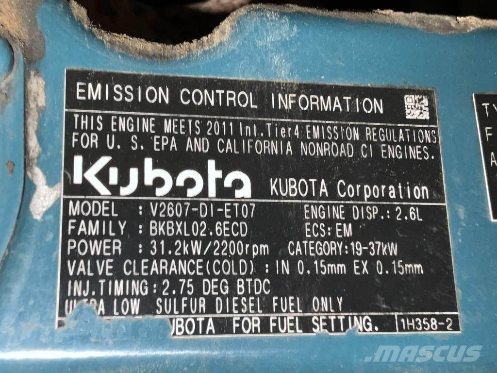 Kubota U 48-4 Мини-экскаваторы
