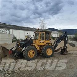Volvo BM 6900 Экскаваторы-погрузчики