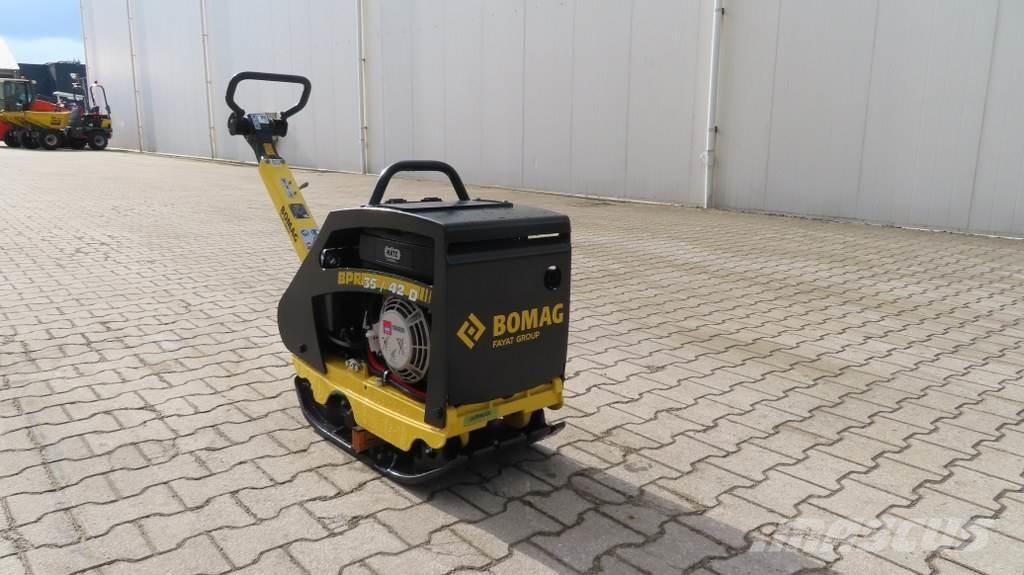Bomag BPR 35/42D Виброплиты и вибротрамбовки