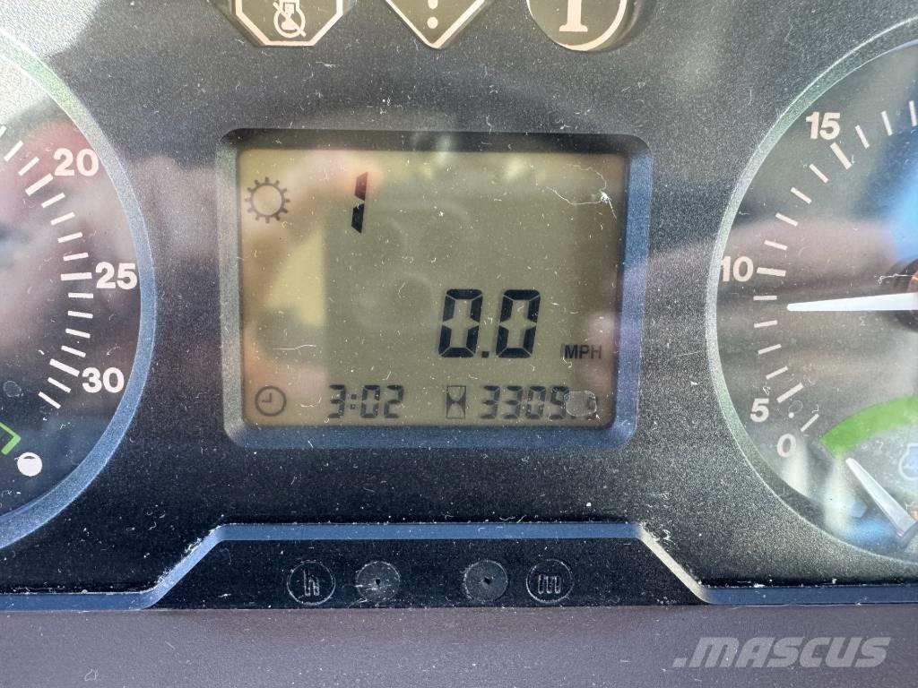 John Deere 6120 Трактора