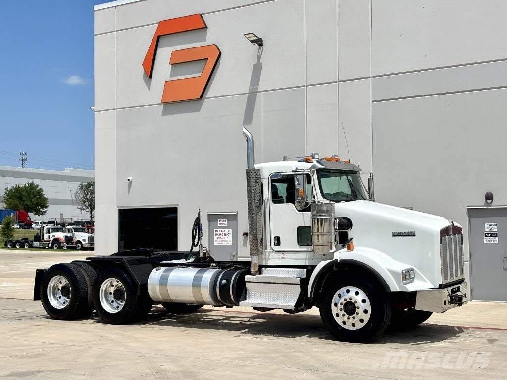 Kenworth T 800 Седельные тягачи