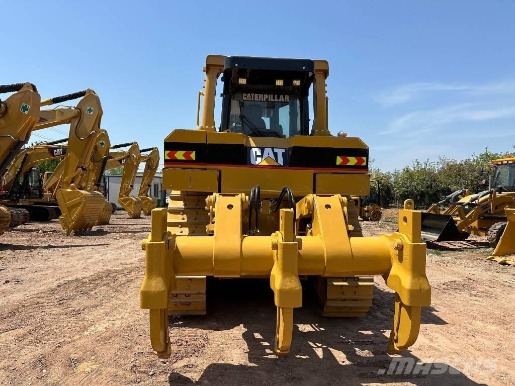 CAT D8R Гусеничные бульдозеры