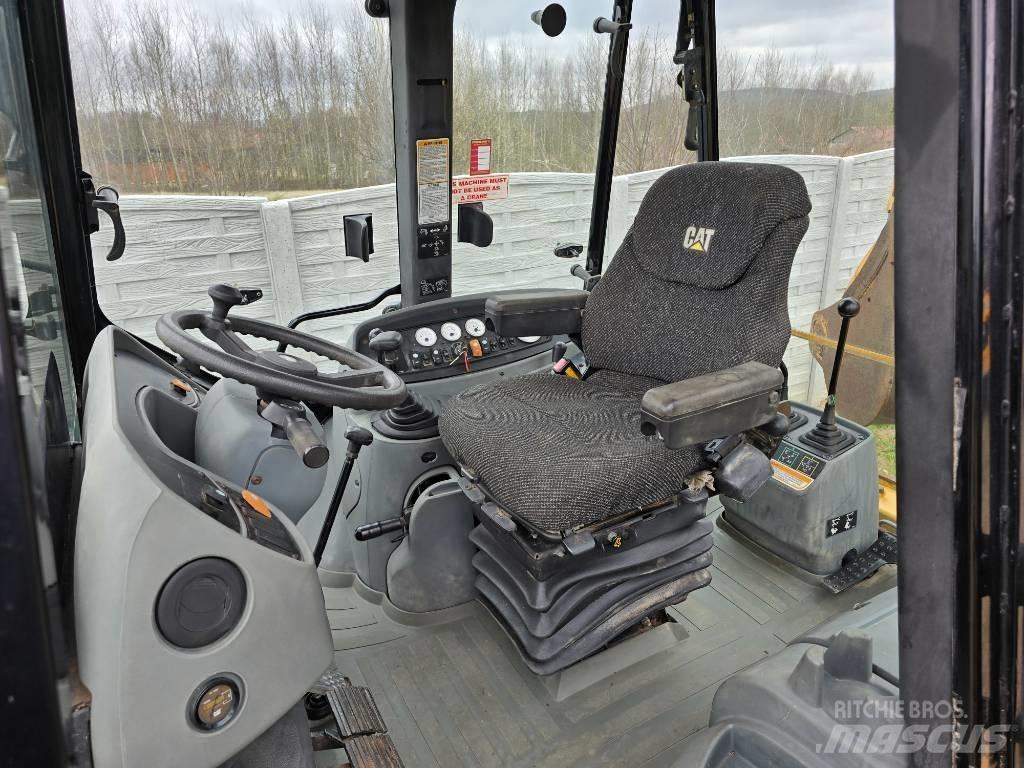 CAT 428 D Экскаваторы-погрузчики