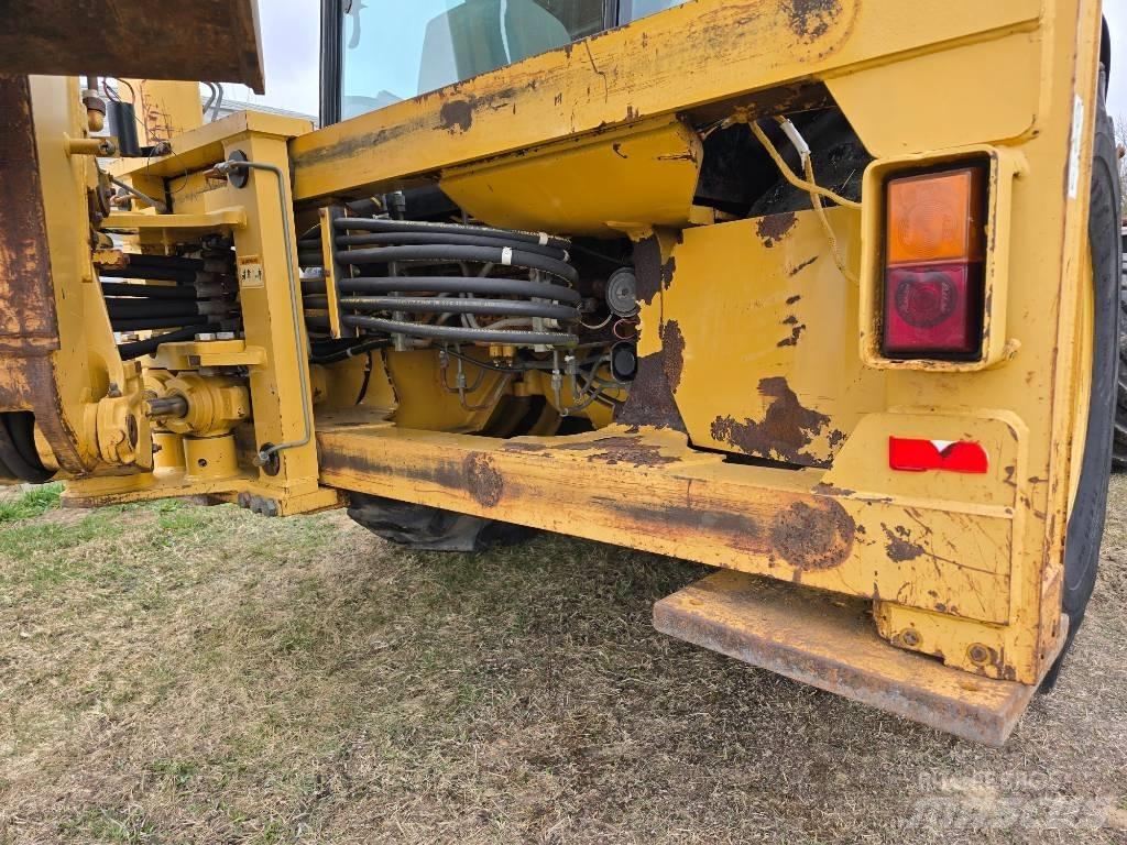 CAT 428 D Экскаваторы-погрузчики