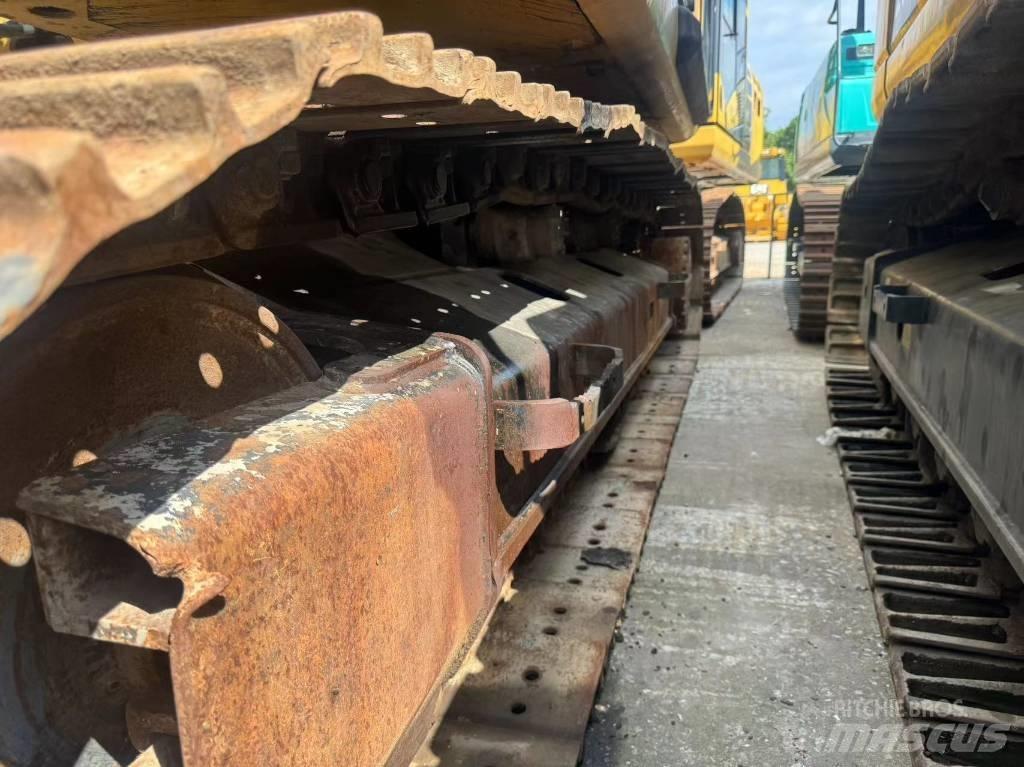CAT 320 E Малые экскаваторы 7т-12т