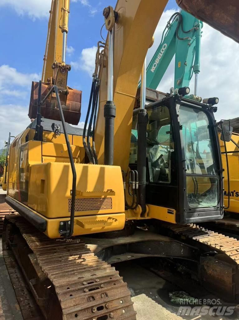 CAT 320 E Малые экскаваторы 7т-12т