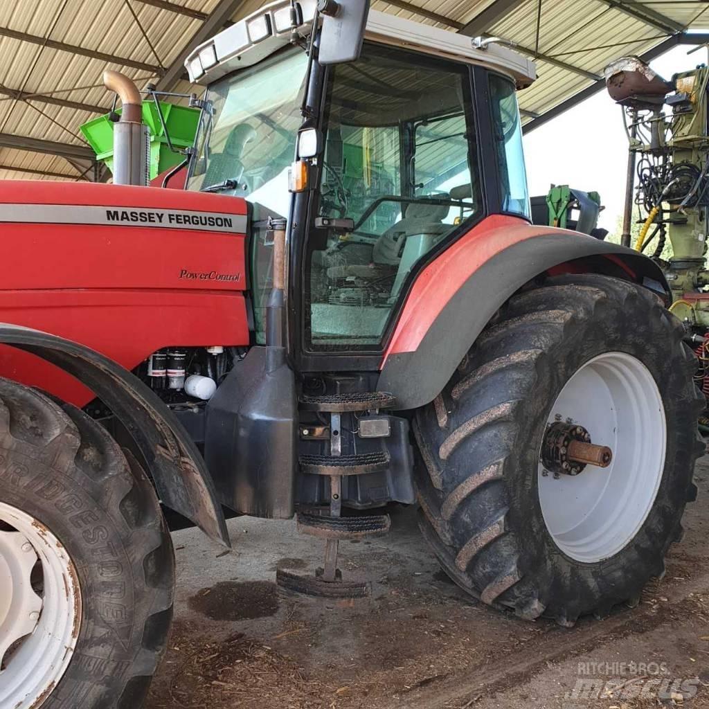 Massey Ferguson 8260 Трактора