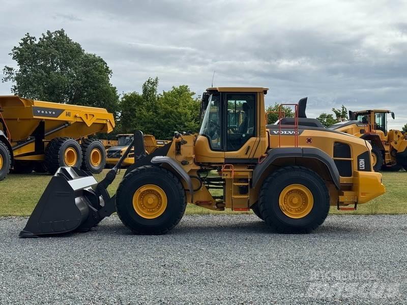 Volvo L 120 H Фронтальные погрузчики
