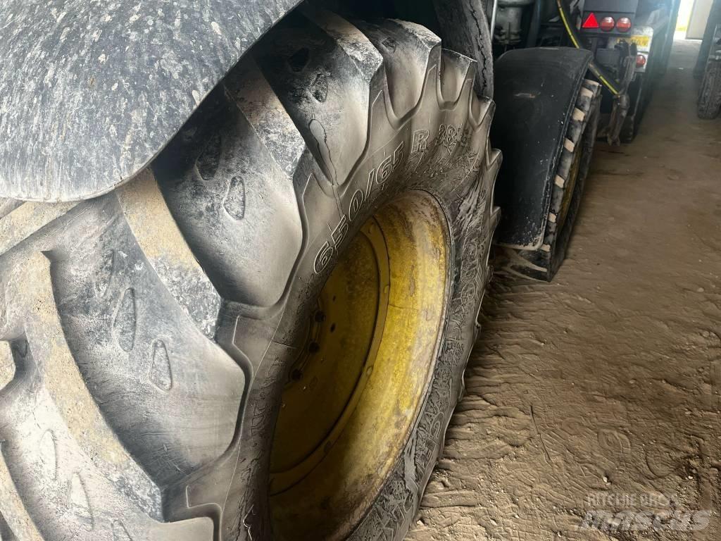 John Deere 6820 Трактора