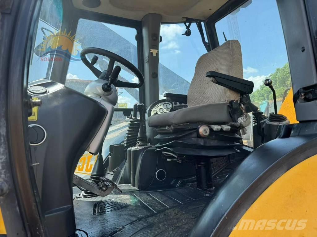 JCB 3 CX Экскаваторы-погрузчики