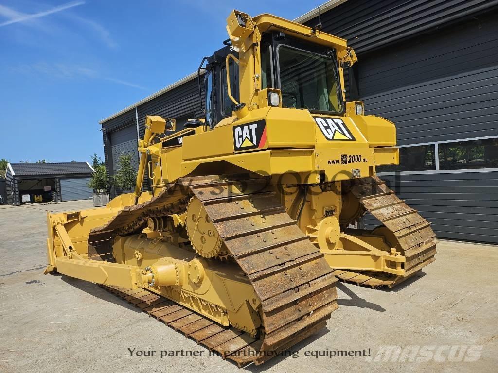 CAT D 6 T LGP Гусеничные бульдозеры