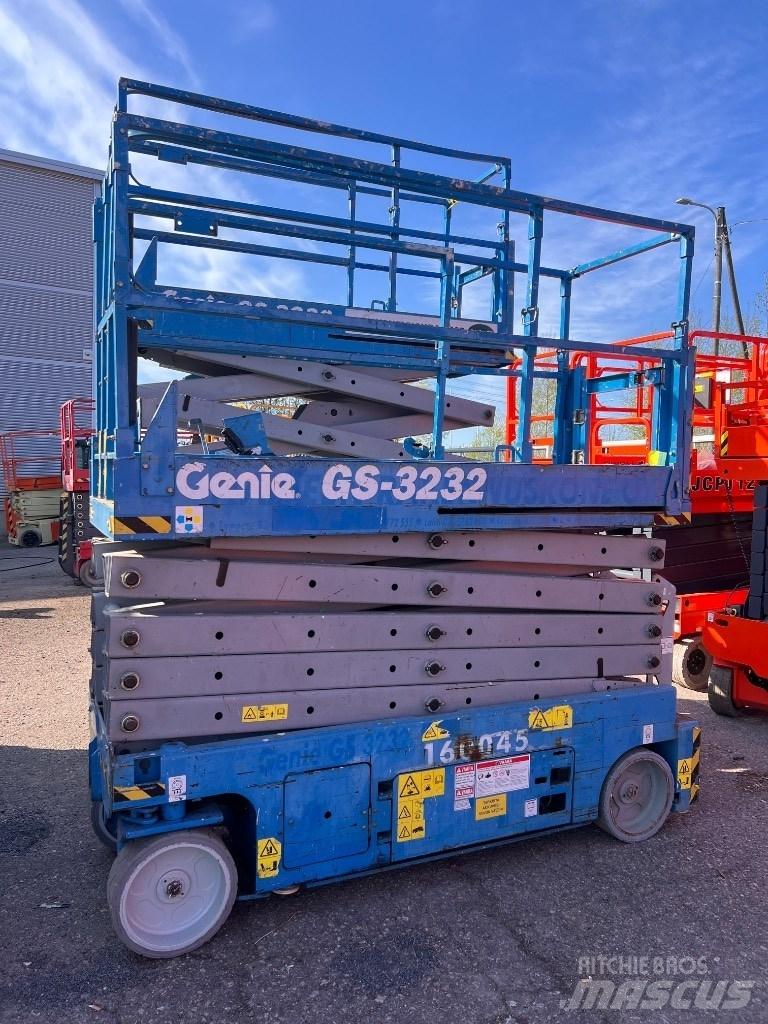 Genie GS 3232 Ножничные подъемники
