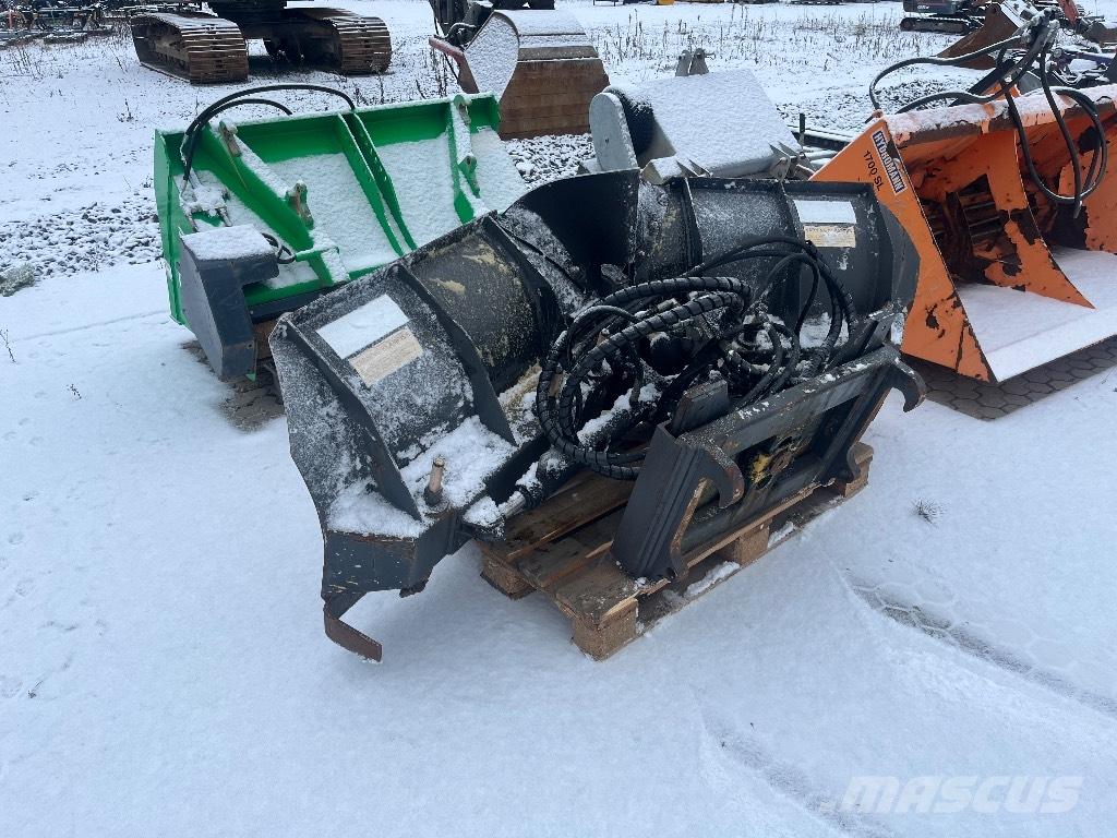 Uni-väg UV-220 Снегоуборочные машины