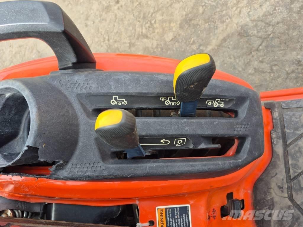 Kubota BX 23 Трактора