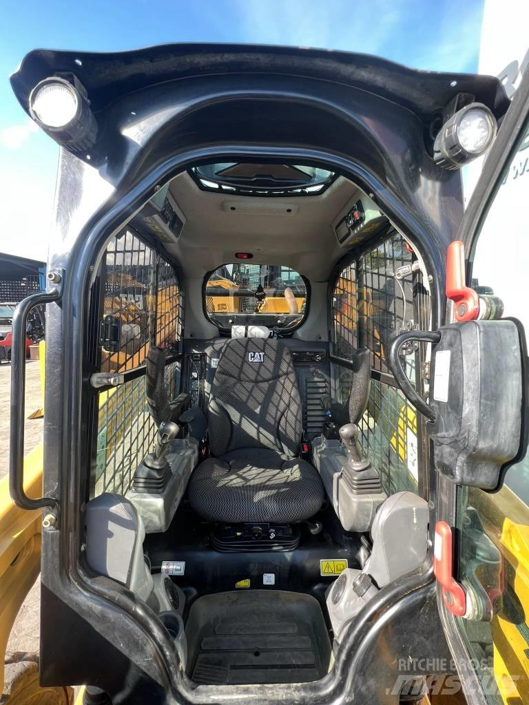 CAT 272D3 Мини-погрузчики