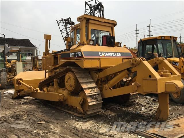CAT D7R Гусеничные бульдозеры