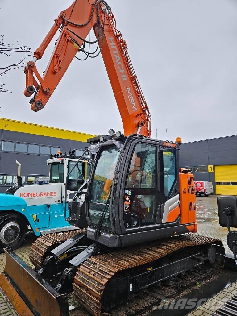 Hitachi ZX 135 US-7 Гусеничные экскаваторы