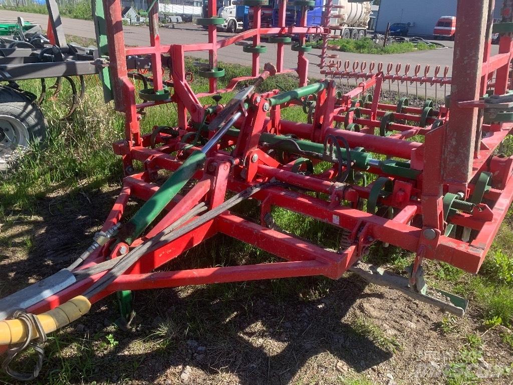 Unia Viking 6,8 Пружинные бороны