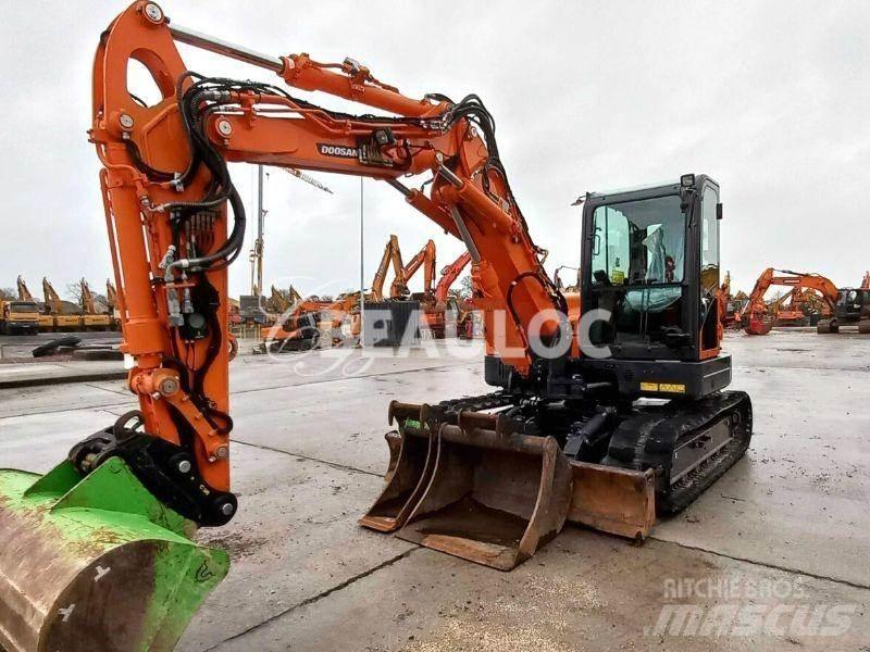 Doosan DX85R Гусеничные экскаваторы