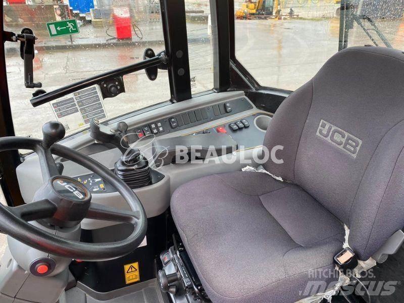 JCB 407 Фронтальные погрузчики
