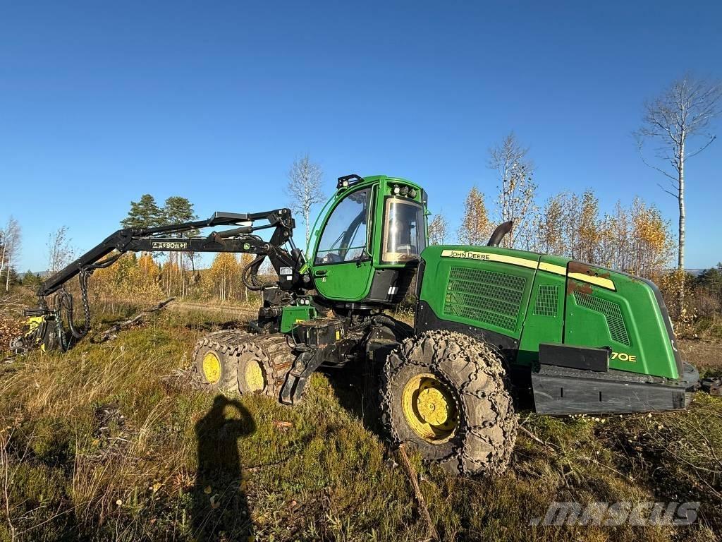 John Deere 1070 E Харвестеры