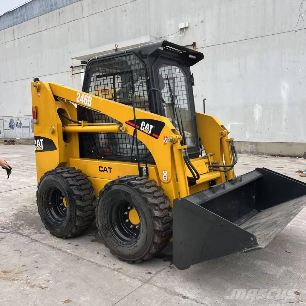 CAT 246 B Малые погрузчики